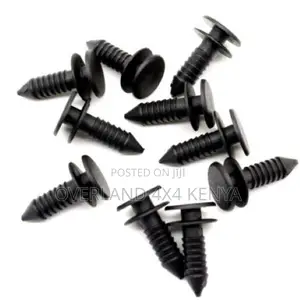 Land Rover Discovery Door Trim Retention Clip