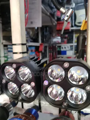 3-Inch 4-Lens Mraba LED Msaada Dereva/Mwanga wa Ukungu Pods (2pcs)