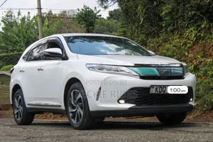 Toyota Harrier 2017 Nyeupe