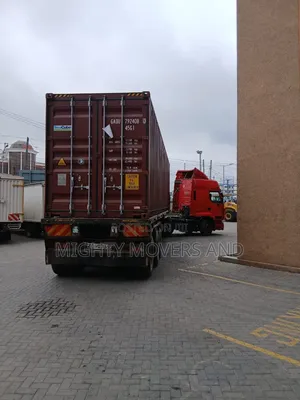 Usafirishaji wa Mizigo Barabarani - Malori