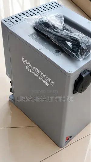 Vestwoods 1000W 2kWh Portable Solar Power Station