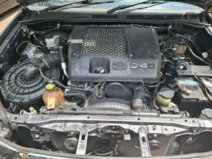 Toyota Hilux 2012