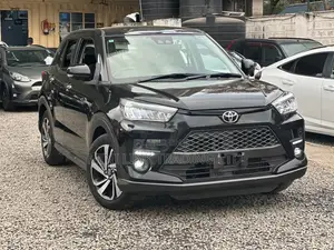 Toyota Raize 1.0 FWD 2020 Nyeusi