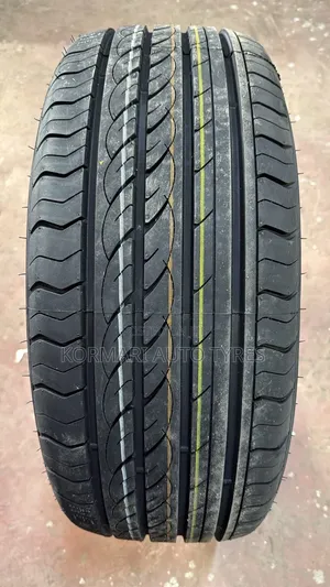 Tairi ya Centara 225/45R18
