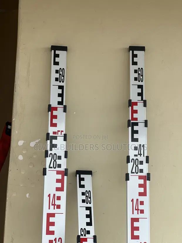 7m Level Staff for Auto/Digital Levels - 1
