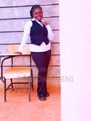 Tafuta Nafasi ya CV - Mtaalamu wa Ukarimu