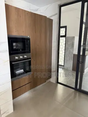 3 Bedroom Apartment for Rent in Riverside Drive