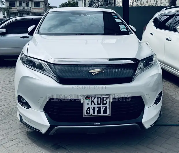 Toyota Harrier Premium Advanced Package 2015 White - 1