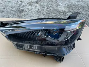 Mazda CX-3 Headlight