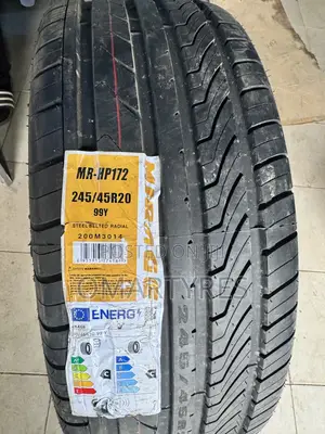 Tairi ya Mirage 245/45R20
