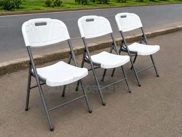 Heavy Duty White Plastic Folding Chair - Portable Event Chair - 1