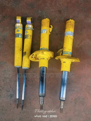 Volkswagen Passat B6 Bilstein Shocks za Mbele na Nyuma (Zilizotumika)