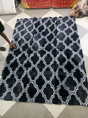 Fluffy Carpet
