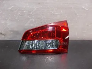 Taa ya Buti Nissan Wingroad VY12