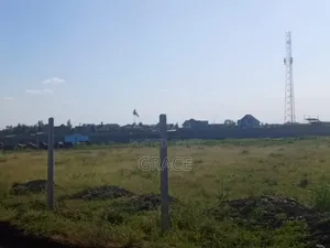 Viwanja vya Biashara Isinya Highway - Tayari Kuendelezwa