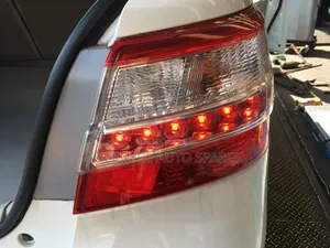 Toyota Premio 260 Tail Light