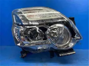 Nissan X-Trail NT31 Xenon Headlight