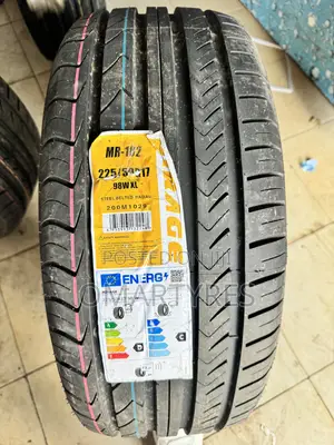 Mirage 225/50R17 Tyre