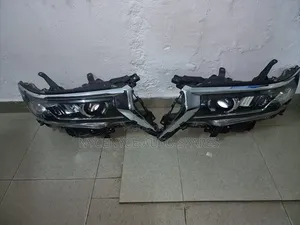 Kikoi cha Prado 150 Kisicho Xenon