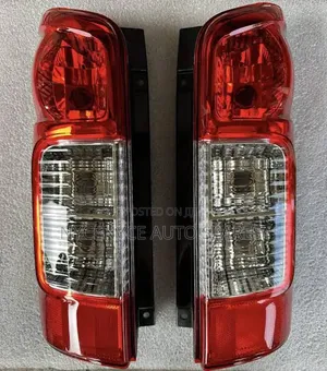 Taillight ya Nissan Hardbody