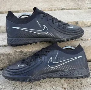 Viatu vya Mpira wa Miguu Nike Phantom GX 2 Pro/Elite TF