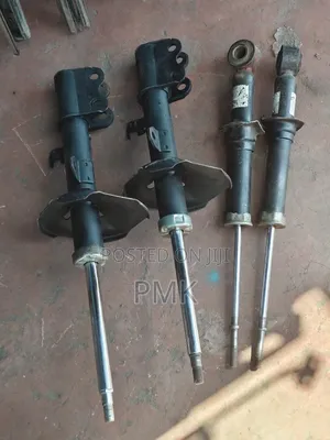 Toyota Fielder/NZE Shocks