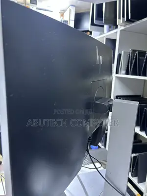 HP EliteOne 800 G3 Desktop Yote-kwa-Moja, i5, 8GB RAM, 256GB SSD