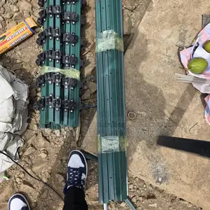 W Posts na Vifaa vya Uzi