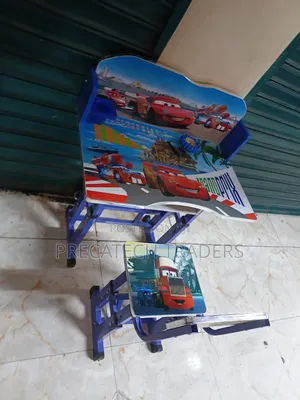 Meza ya Kusomea ya Watoto yenye Kiti - Cars