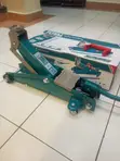 3-Ton Hydraulic Trolley Jack - 2