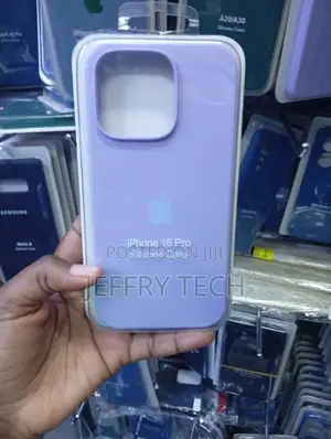 Kifaa cha iPhone 16 Pro cha Silicone - Rangi ya Zambarau Mwepesi