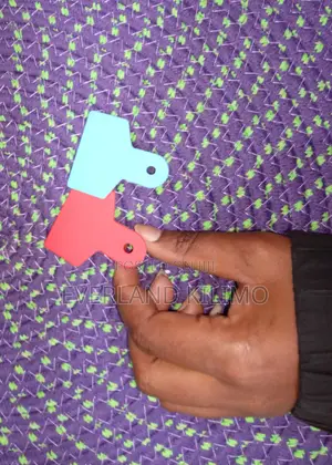 Vitambulisho Vidogo Vilivyohesabiwa kwa Mbuzi na Kondoo