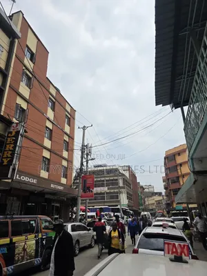 Jengo la Vyumba 15 vya Malazi kwa Uuzaji Nairobi CBD