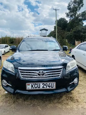 Toyota Vanguard 2013 Nyeusi