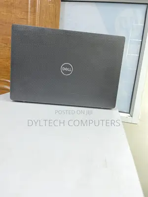 Laptop Dell Latitude 7400 - Core i5, 8GB RAM, 256GB SSD