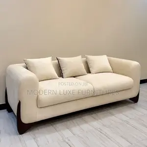 Sofa ya Viti 3 ya Norevoan Luxe