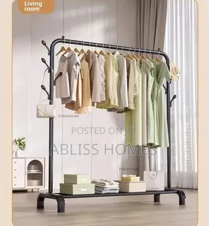 Single Rail Garment Rack yenye Side Hooks