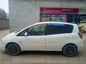 Toyota Corolla Spacio 2002 Nyeupe