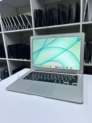 Apple MacBook Air Intel Core i7 512GB SSD