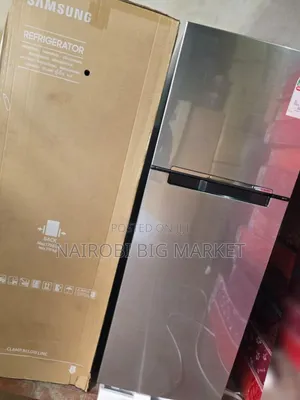 Samsung Top Mount Freezer 226L 2-Door Fridge