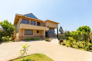 5 Bedroom Maisonette in Nairobi Ndogo, Kikuyu
