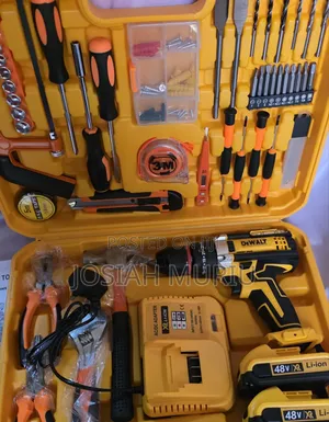 DeWalt 48V Cordless Drill Set na Metal Chuck