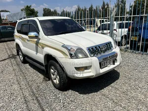 Toyota Land Cruiser Prado 2009 Nyeupe