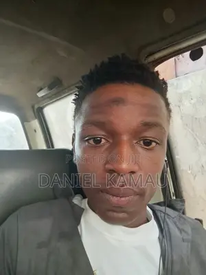 Mhitimu wa Uhandisi wa Magari Akatafuta Nafasi ya Afisa Mauzo kwa Tume