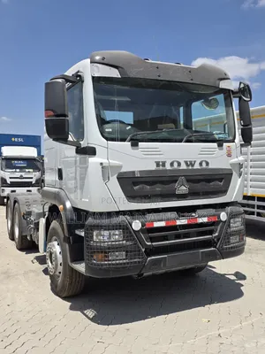 CNHTC Howo TX 371 Prime Mover