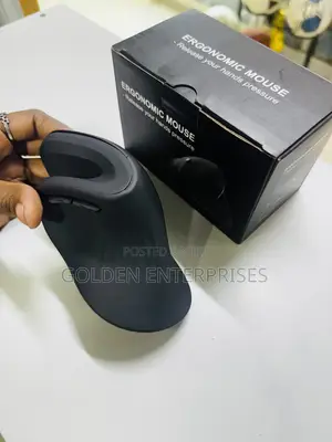 Comfort Grip Wireless Mouse