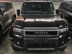 Toyota Land Cruiser Prado 2.8 2024 Nyeusi