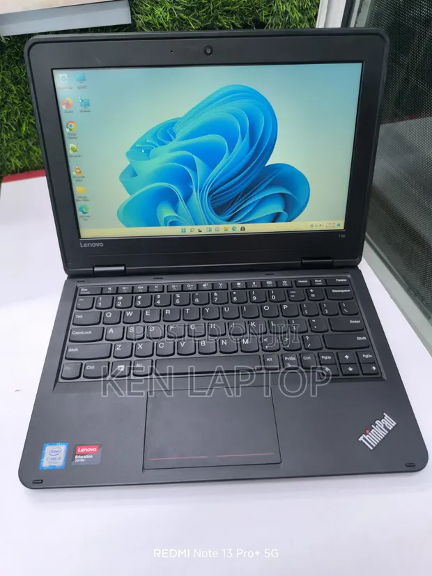 Laptopi ya Lenovo Yoga 11e - Intel Core i3, 4GB RAM, 128GB SSD - 1