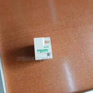 Schneider Relay Ndogo ya Plug-in