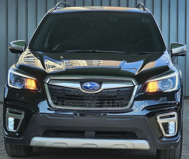 Subaru Forester 2019 Black - 1
